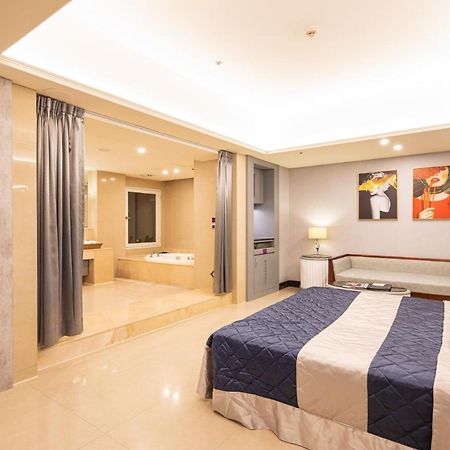 Discovery Motel - Nangang Tchaj-pej Exteriér fotografie