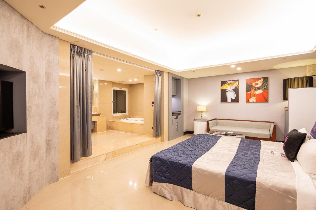 Discovery Motel - Nangang Tchaj-pej Exteriér fotografie